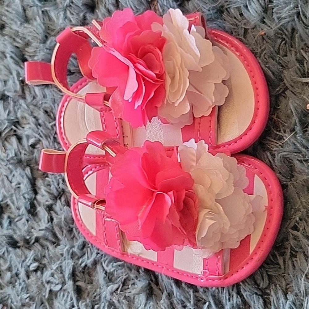 Lot of 5 sz 3-6 month infant shoes Bundle Baby Shoes - Picture 2 of 16